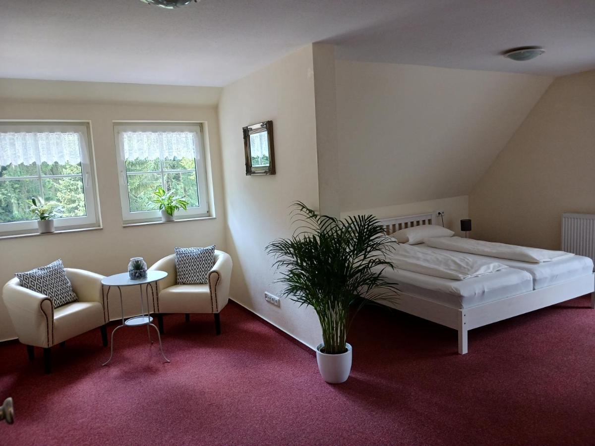 Hotel Forsthaus Gluesing Schnakenbek Екстер'єр фото