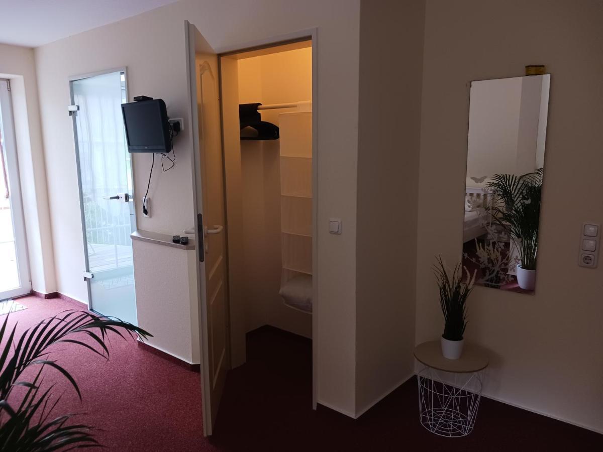 Hotel Forsthaus Gluesing Schnakenbek Екстер'єр фото